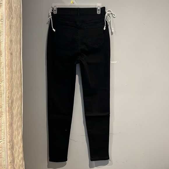 SHEIN black straight leg jeans trouser. US 4. - Picture 4 of 7